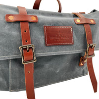 Forager Messenger Bag - Charcoal